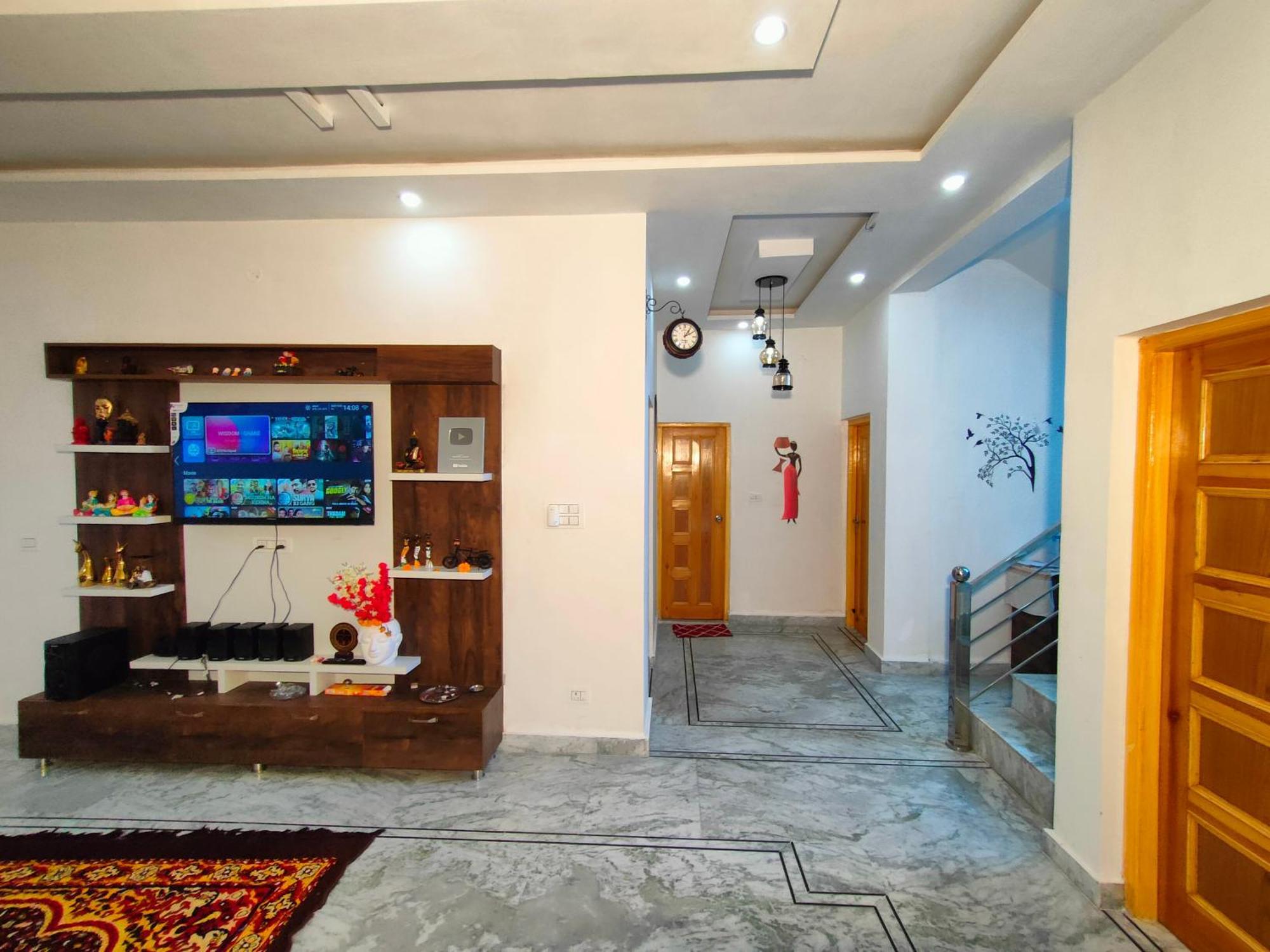 Travelodge Homestay Bīr Exteriör bild