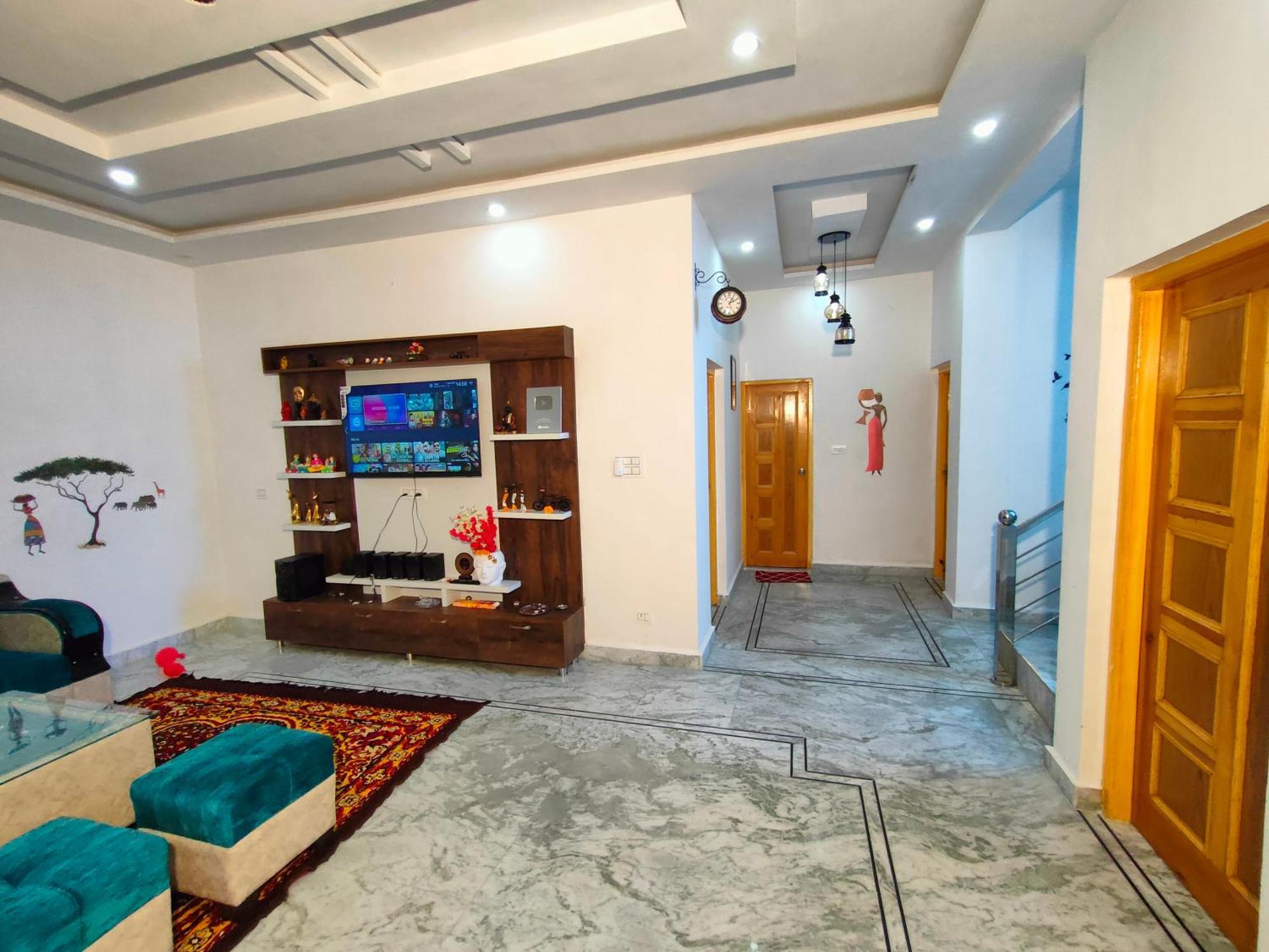 Travelodge Homestay Bīr Exteriör bild